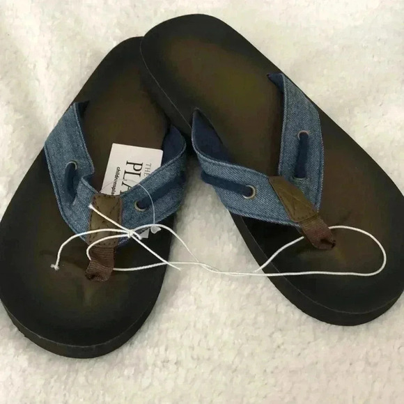 🆕Children’s Place Boy Sandel’s Denim& Brown 3-4🆕 - Picture 1 of 5